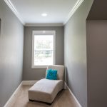 Lodówka nie chłodzi, a pralka cieknie – czy naprawiać czy kupić nowy sprzęt?